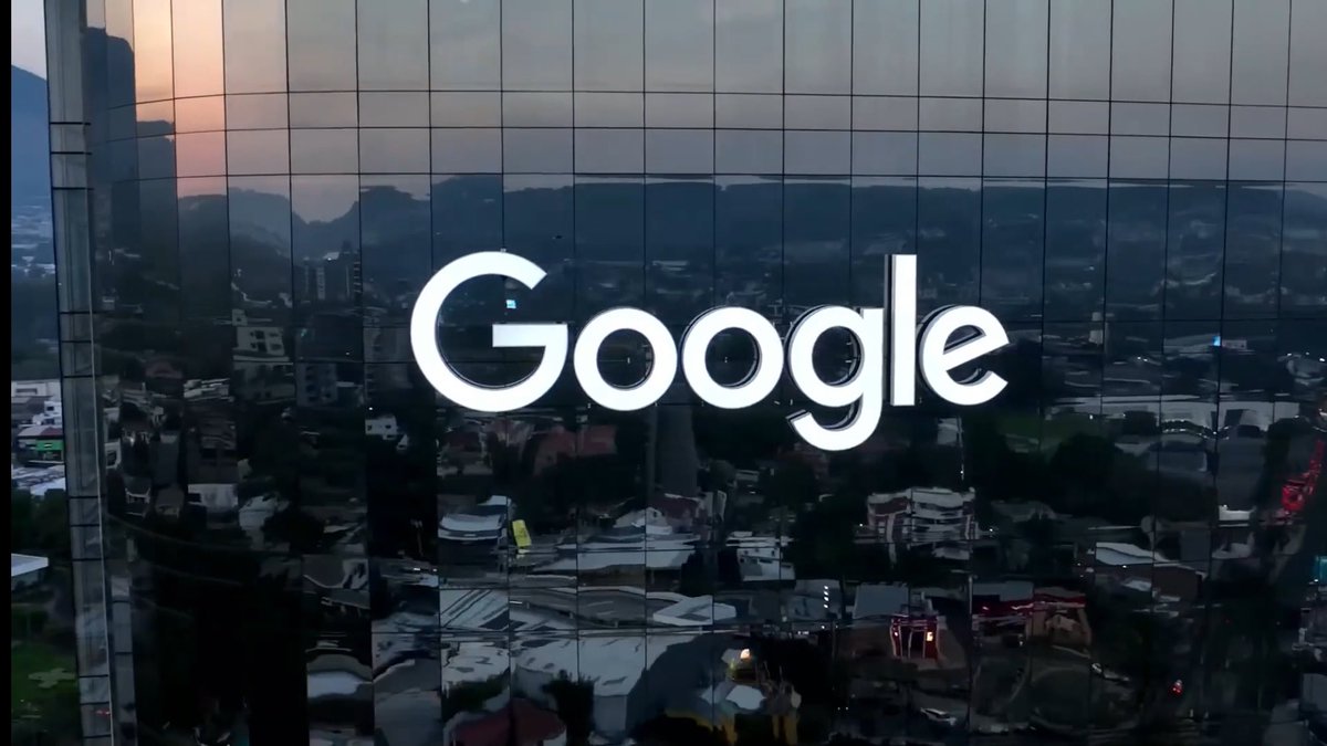 stacyherbert's tweet photo. Google has arrived. 

And this is just the beginning. 

Get ready for yet more amazing things to come …

#ElSalvador 🇸🇻🏆🚀 https://t.co/08F0BHBiNl