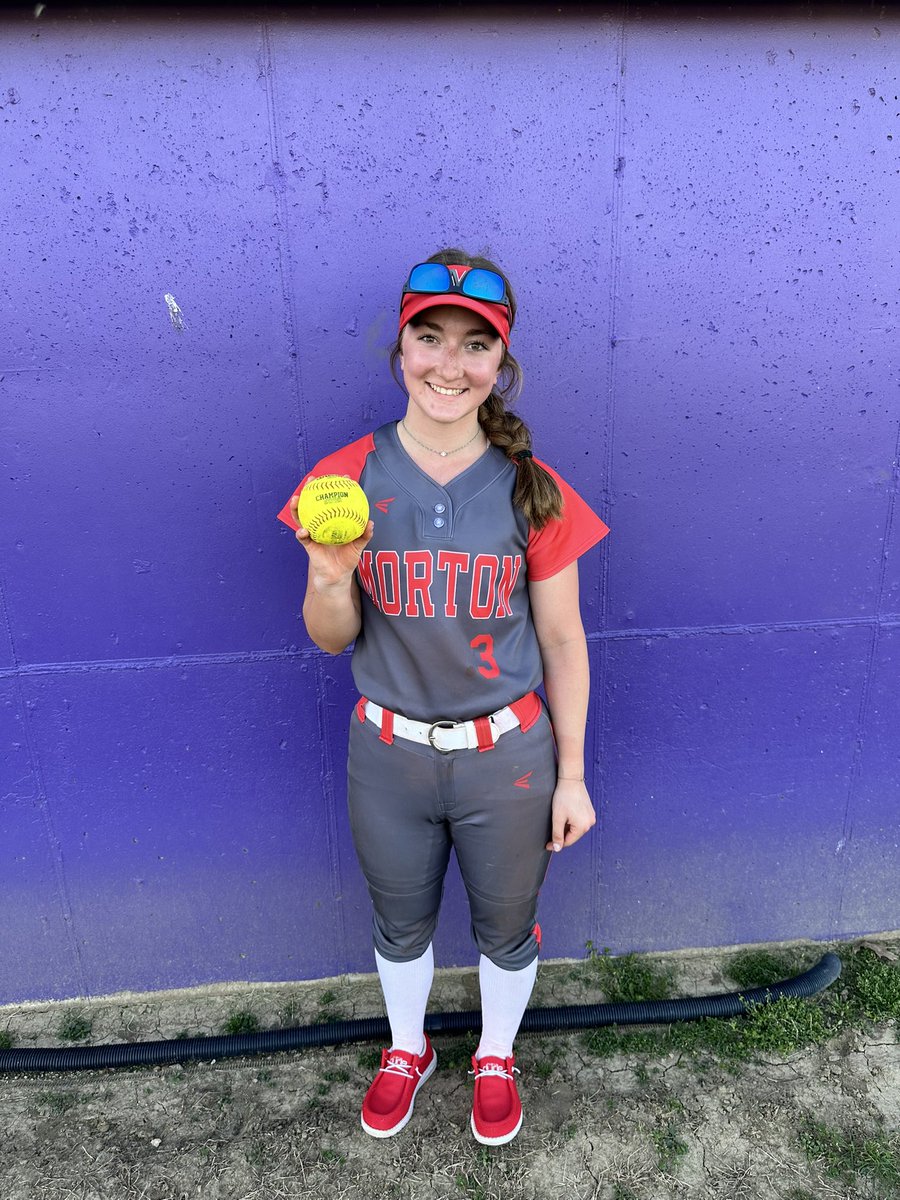 First conference win of the season! Came back in the 7th and ended the game on a double play. Kennedi Marion had a 3 run home run in the 1st! Kate Cantwell had 2 hits! Great job Potters!