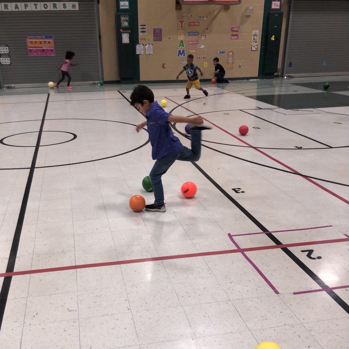 ⁦<a href="/NISDRhodes/">Rhodes Elementary</a>⁩ Raptors in all grades worked on their dribbling skills with a soccer version of “Clean your Room”! So much running and fun! 😅 ⁦<a href="/NISD_PE/">NISD PE</a>⁩