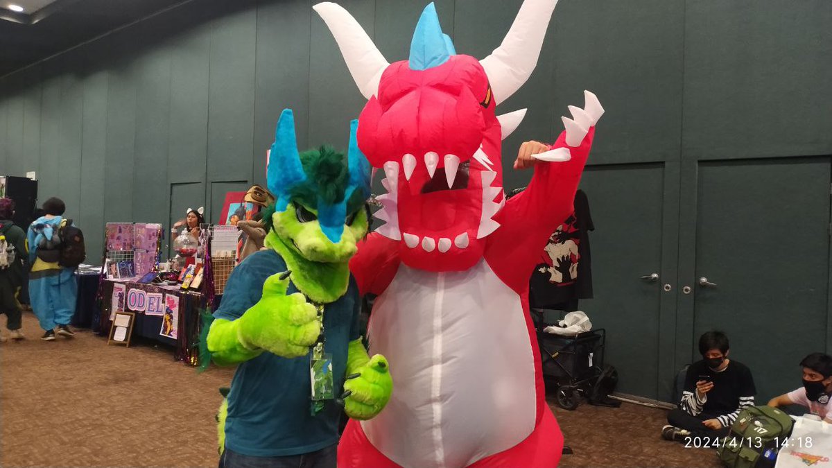 Yoshpper's tweet image. Fotos del Mercadowo. 🐊