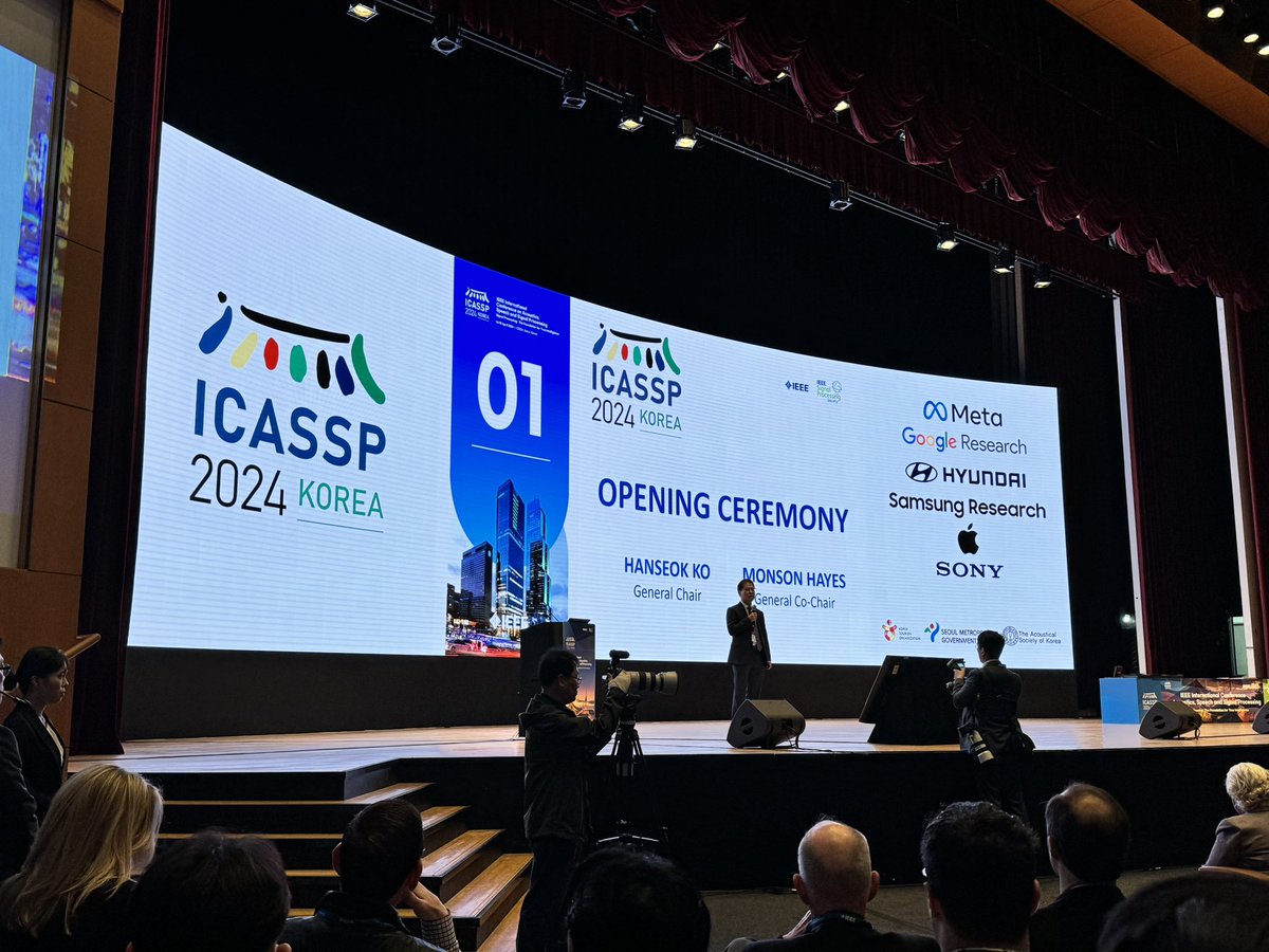 zijunlong's tweet photo. #ICASSP2024 Happy to attend IEEE International Conference on Acoustics, Speech, and Signal Processing! Really good welcome ceremony and nice K-pop welcome reception! https://t.co/OWxXN6SBLg