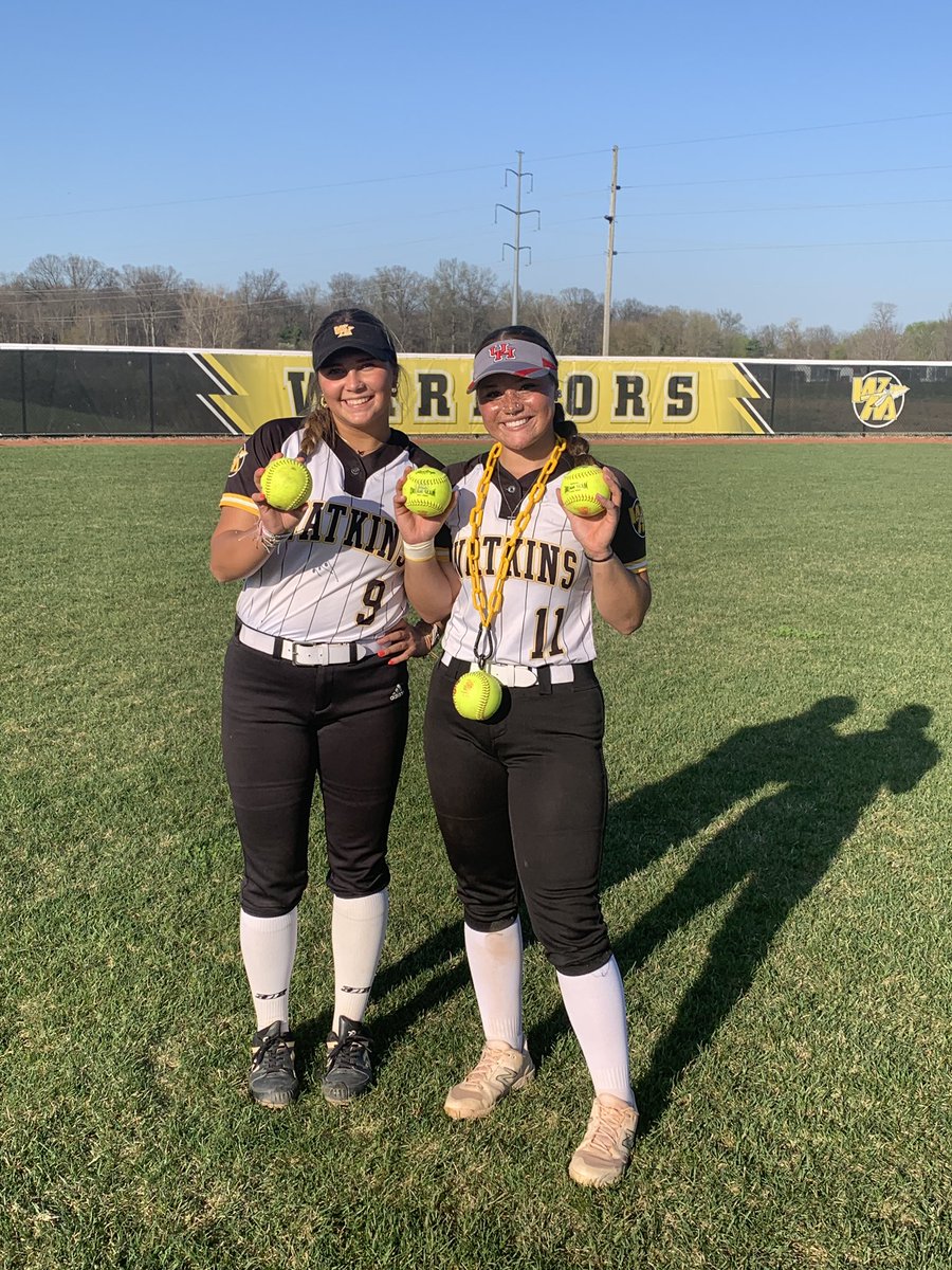 It’s never a bad day to beat your rival. Nice W over the Hornets. @CarsynCassady with 14 Ks in 5IP 👀. Lots of base knocks, couple doubles and 3 💣. A nice 3R shot from @KendalTellings and 2 bombs by @Maleya_Thompson including the run rule walk off.