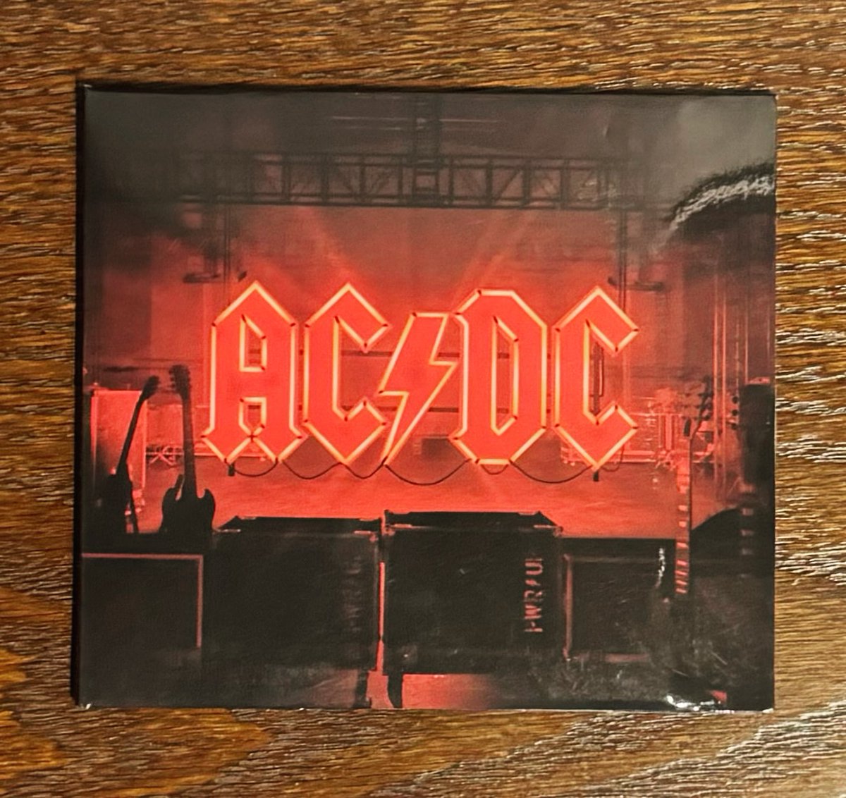 franzoian's tweet photo. Mais um para coleção !
CD📷
AC📷DC
PWR/UP
#acdcpwrup
#acdc
#acdcpowerup
#cdcollector
#cdcollection
#cdcollections
#cdcollectors
#cdcommunity
#cdcollecting
#cdphotography
#cdcollectionpost
#cdpost
#cdlover
#albumanniversary
#compactdisc
#compactdisccollector
#mycdcollection https://t.co/2cIvaOTnog