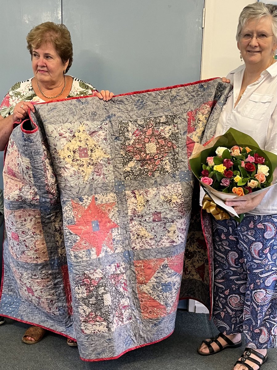 The Easter Eggs have been eaten, the enjoyable ‘long weekend’ has also passed by and it’s back to life as we knew it before all-that-summertimefun came along.

Find out more at hillstohawkesbury.com.au/arcadian-quilt…
#quilters #quilt #quilting #quiltlove #quiltpattern