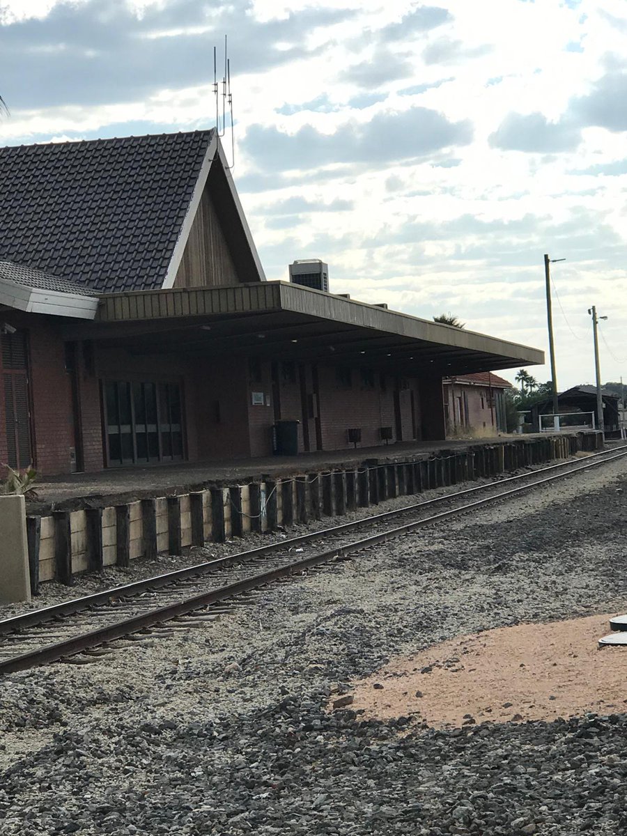 Mildura train (closed off by the liberals) station this morning ♥️