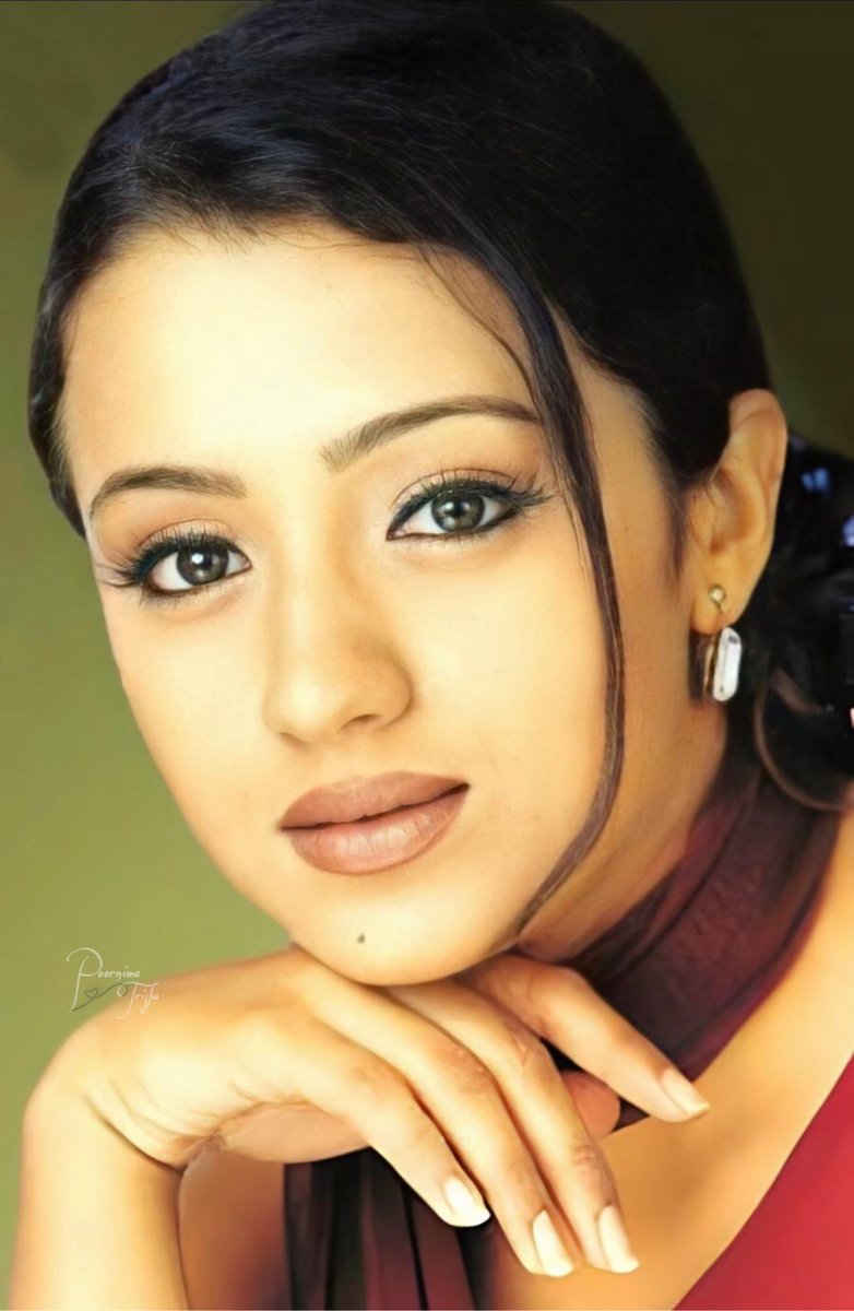 Have a lovely day @trishtrashers  #TrishaKrishnan #Trisha  #Trishians #poornimatrisha