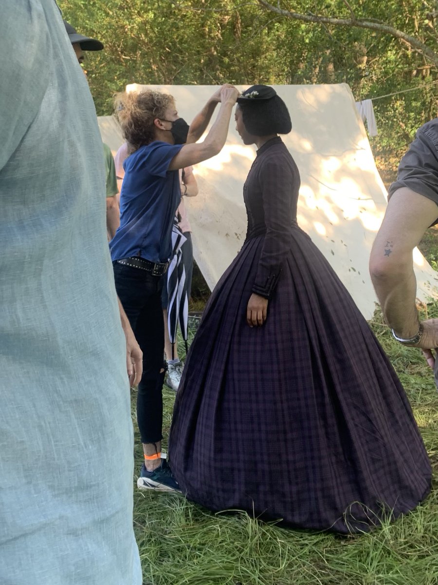 BTS of Betty Gabriel (GET OUT, JACK RYAN) as gown designer & philanthropist Elizabeth Keckley before filming Episode 6 #Manhunt. We are proud to highlight the history of Arlington National Cemetery --land acquired from General Lee & later Stanton turned it into a settlement camp…