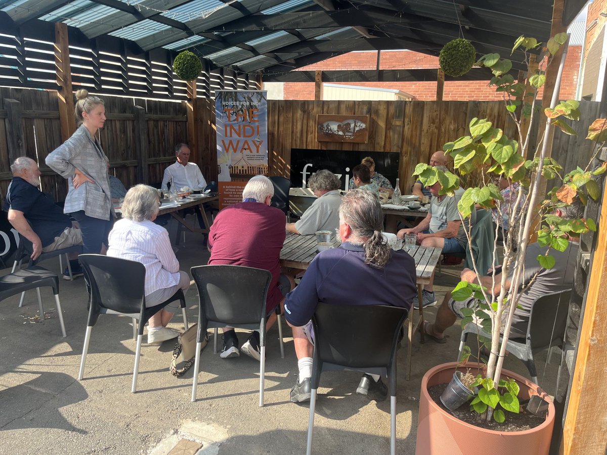 Great enthusiasm to discuss community politics in Federal seat of Nicholls. Last night in Seymour, today in Echuca (above) and tonight in Shepparton, A community getting connected across towns in the region Thanks ⁦@voices4nicholls⁩ ⁦@adropex⁩ ⁦@VoicesForAU⁩