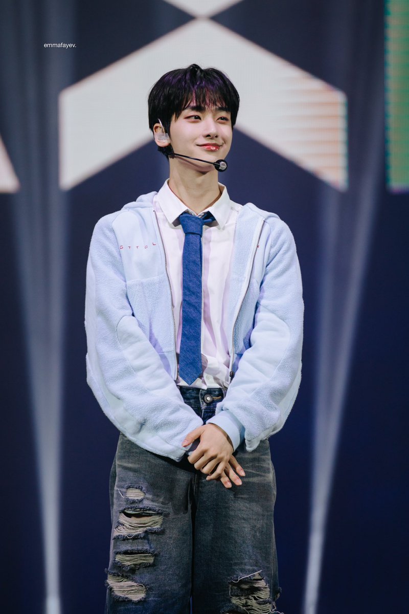 emmafayev's tweet photo. 240410 β NXD Lee Yongjoon μ΄μ©μ€, ONEUS 2nd World Tour 'La Dolce Vita' in Los Angeles
#NXD #NeXtiDentity #NXD_JUMP #OneusinUS #OneusinLA #La_Dolce_Vita #OneusWorldTour https://t.co/9eSmn625BT
