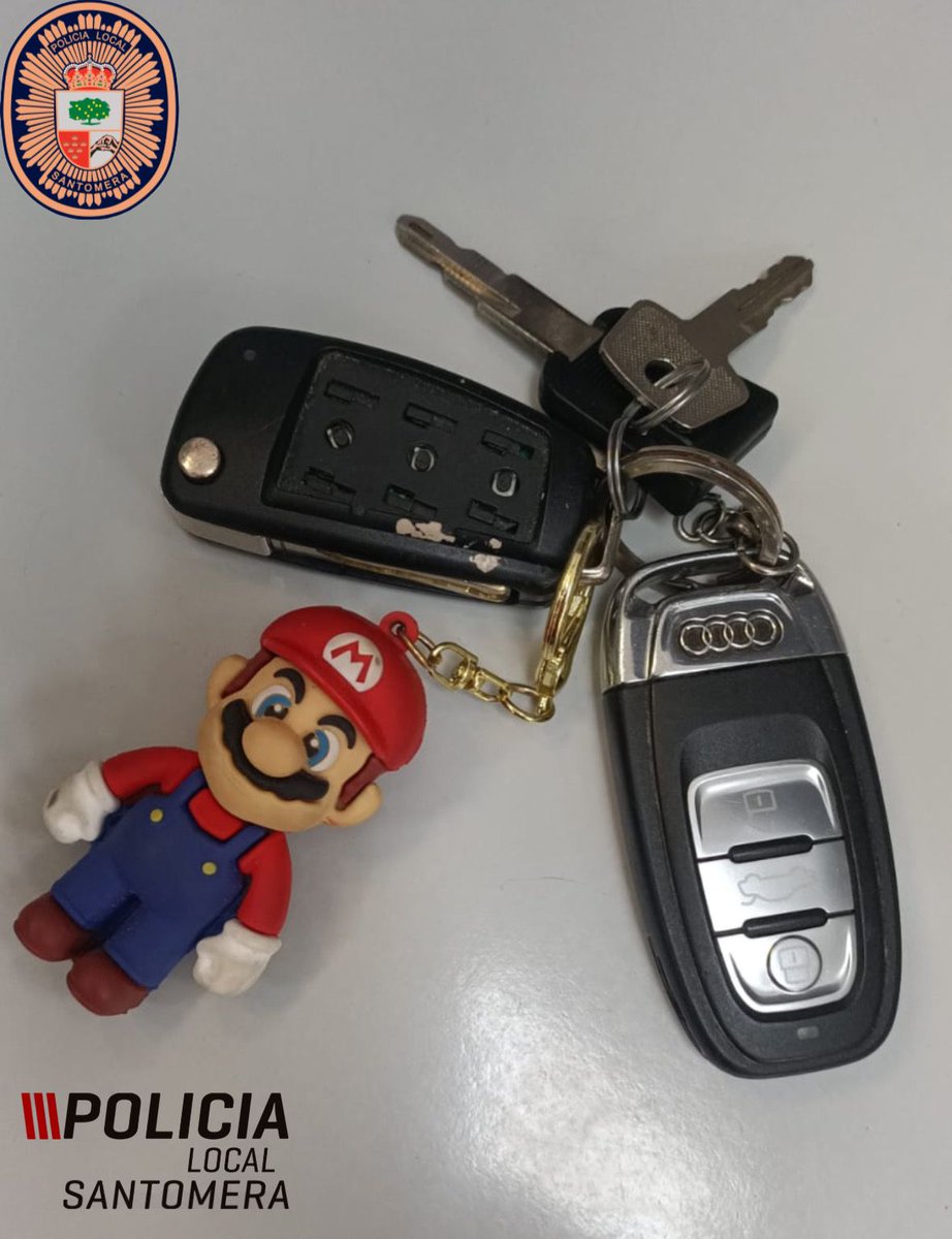 PLSantomera's tweet image. 🔑 Llaves encontrada en Avda Juan Carlos I 

🛂 Si son tuyas ponte en contacto con nosotros 

✅ Comparte esta publicación y ayúdanos a encontrar a su propietari@