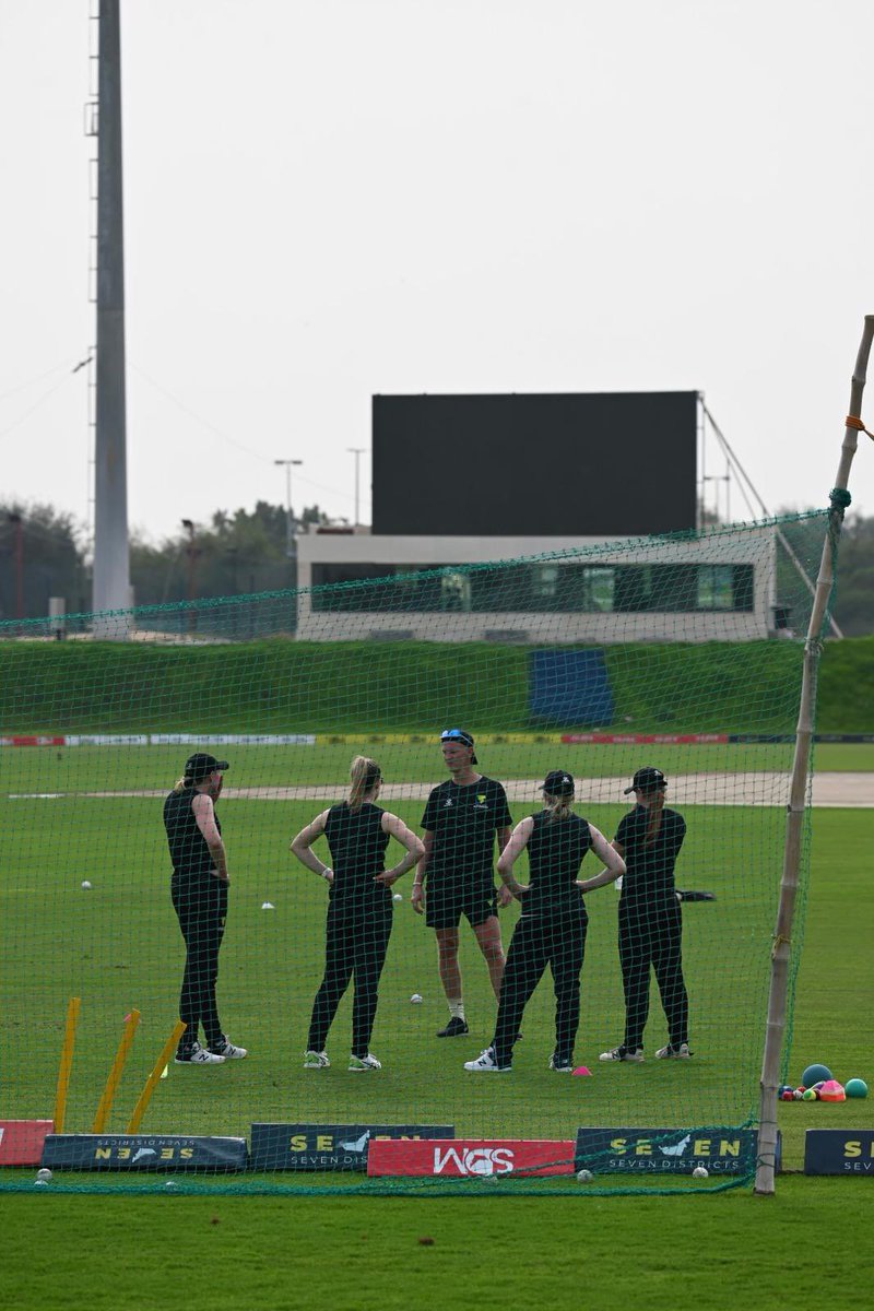 Loved my time on pre-season with the @_WesternStorm in Sharjah. Great group! #⛈️⚡️