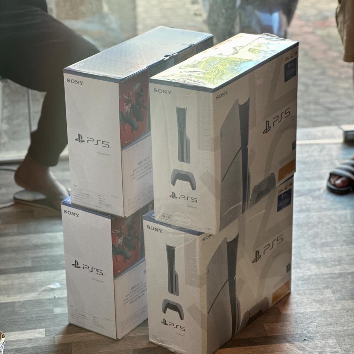 PlaystationTz's tweet photo. PLAYSTATION 5 SLIM

BRAND NEW:

DISC VERSION:💿

EXCHANGE &amp; TOP UP ALLOWED FROM PS4.✅✅

PRICE:1,650,000/=

📍Makumbusho bus stand.

Call/text:0765-569538

Delivery Mikoani ✅ ✅✅ https://t.co/5342y1PkuY