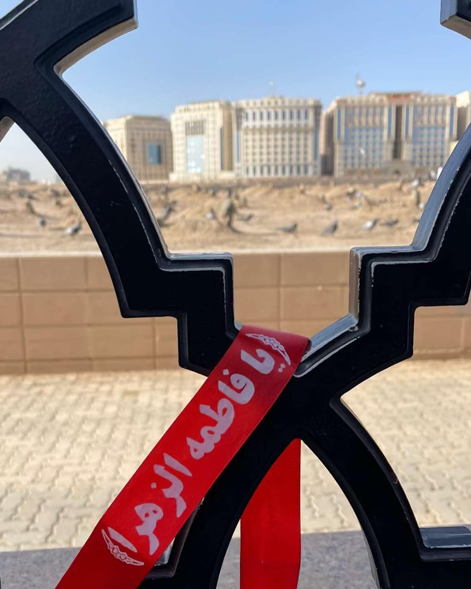 Ana_Zehraa's tweet photo. If you want to see lonely and deserted paradise in this world then Visit Jannatul Baqi 💔 https://t.co/n9Z9soVqXj