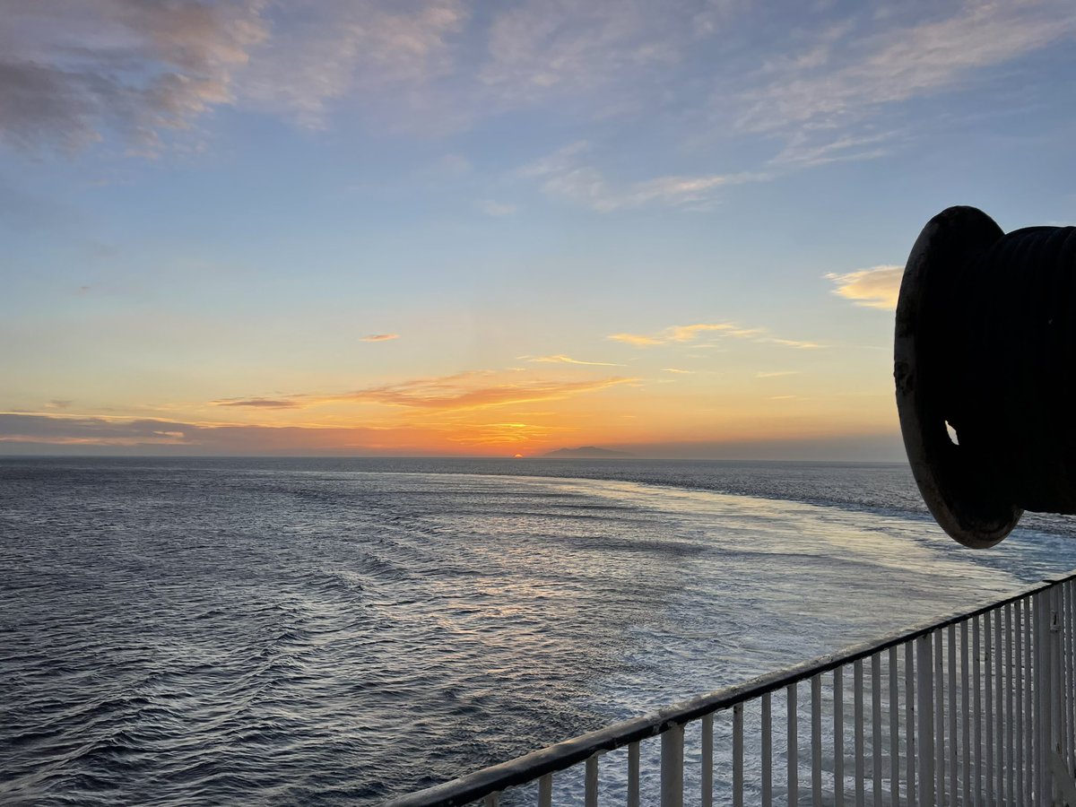 Et qui c’est qui rentre à la maison pour une semaine🎉🎉🎉