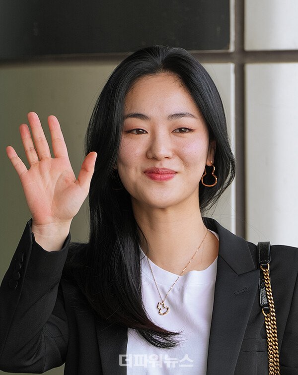 Jeon Yeobeen ranked #99 on the April 2024 Actors Brand Reputation by The Korean Business Research Institute 🔗: brikorea.com/bbs/board.php?… #JeonYeoBeen #전여빈