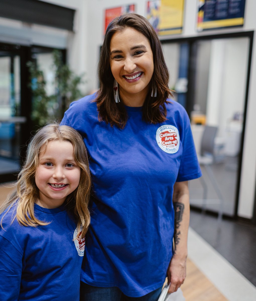 CulinaryCookOff's tweet image. We want to give a shoutout to all of our amazing volunteers: our Highlands parents &amp;amp; kids, kokum Linda, face painters from @EastglenHigh, and our MC @MarkConnollyCBC &amp;amp; Auctioneer Larry Romaniuk who have been with us since our humble Mt.Royal beginnings!