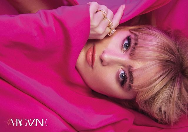 BestOfKathrynN2's tweet image. Kathryn Newton x The Magazine 😍 #KathrynNewton #TheMagazine  #beautiful