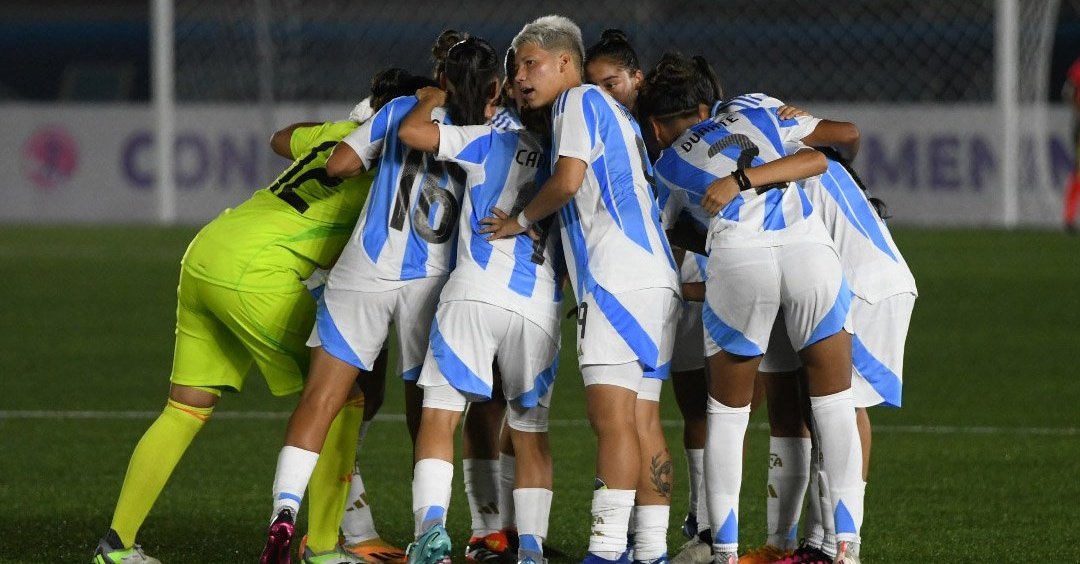 ⚽ Con gol de Kishi Nuñez, Argentina 🇦🇷 venció a Uruguay 🇺🇾 por 1-0. Su tercer partido del Sudamericano Sub-20 Femenino será ante Ecuador 🇪🇨 el miércoles. #Sub20Fem