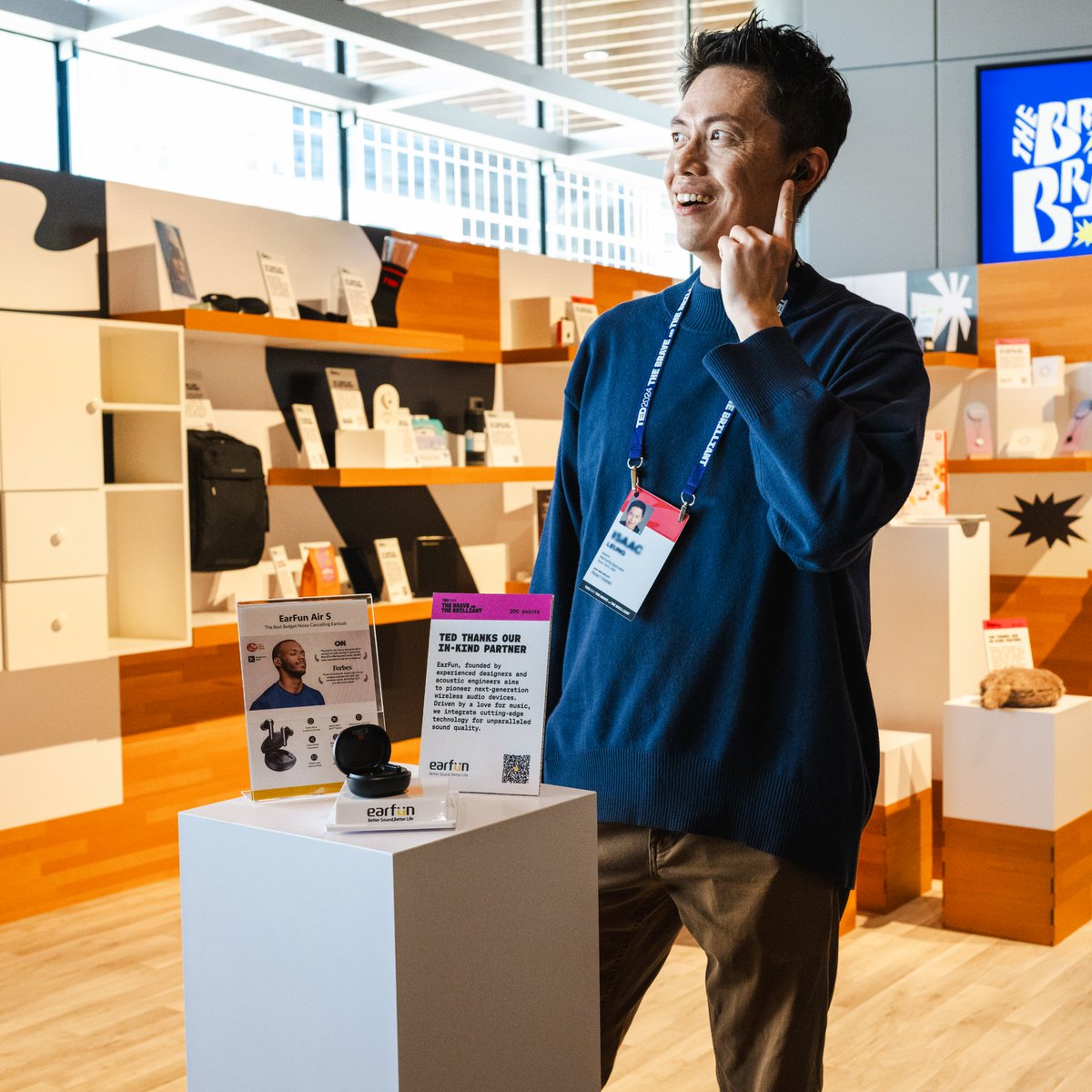 EarFunAudio's tweet image. We proudly share that we’re an in-kind partner at #TED2024 - This esteemed event celebrates bold visionaries unafraid to transform dreams into reality. We stand tall in our commitment to this exciting journey ahead. @TEDTalks

📷: Gilberto Tadday / TED

#TEDconference #earfun