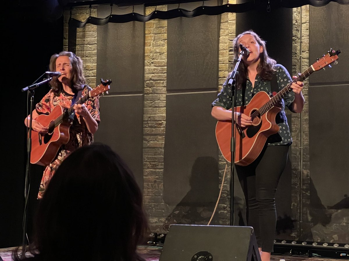 Yep, @suzzyroche and @lucywroche at @evanstonspace are as wonderful as expected.