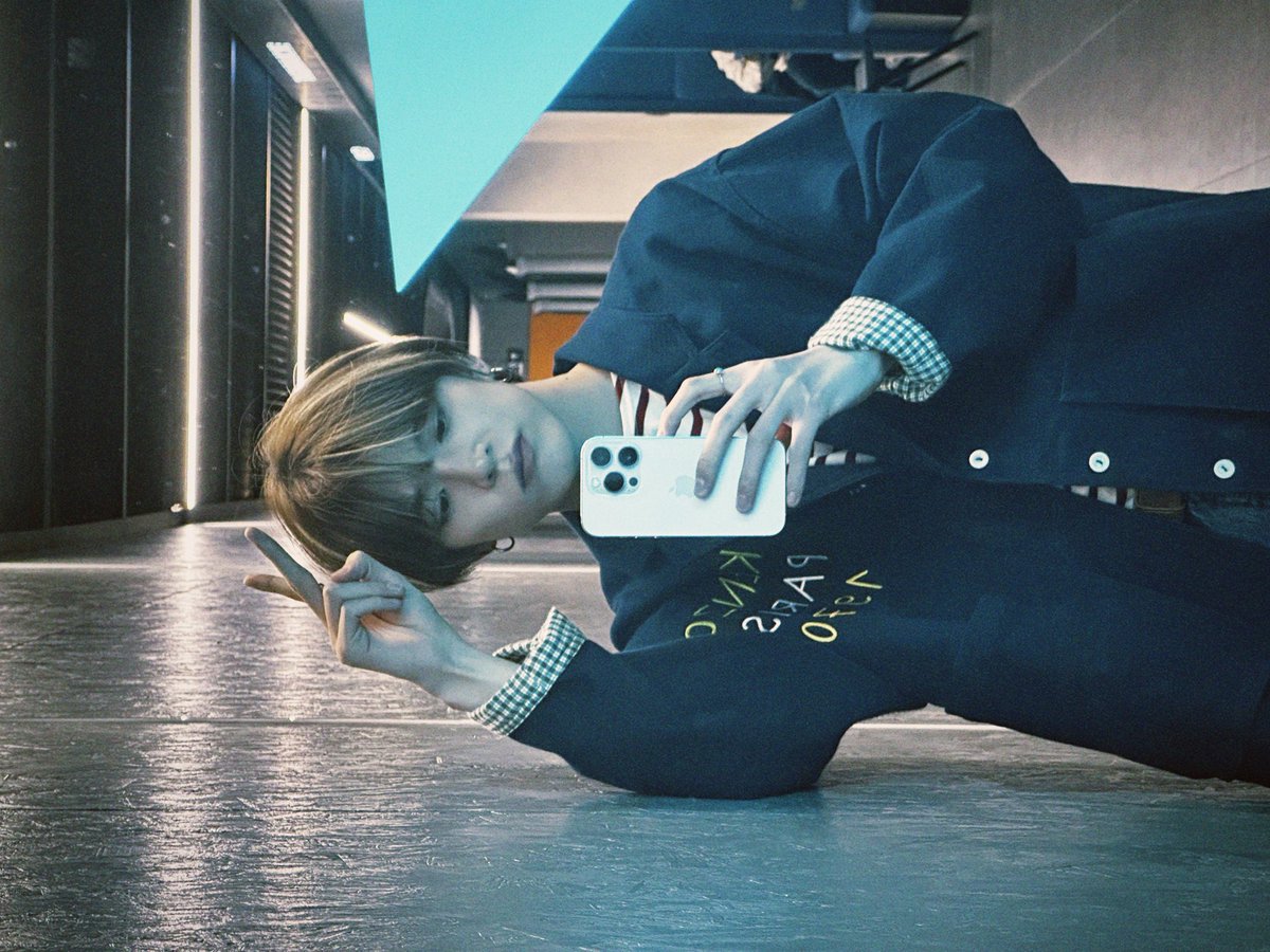 imyourhikun's tweet photo. kenzo x asahi when ? https://t.co/y9j3VbhUbT