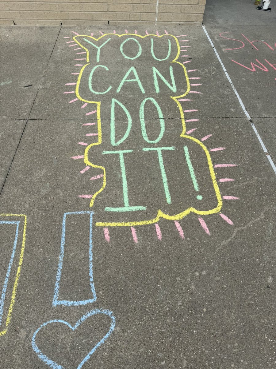 Jessi_White03's tweet photo. We are ready to greet our Dolphins tomorrow with spirit and encouragement as they take on STAAR this week! ✏️ 📚 🤓 @duryeaschool @CFISD_ELAR2_5 https://t.co/fGAqnbzzw7