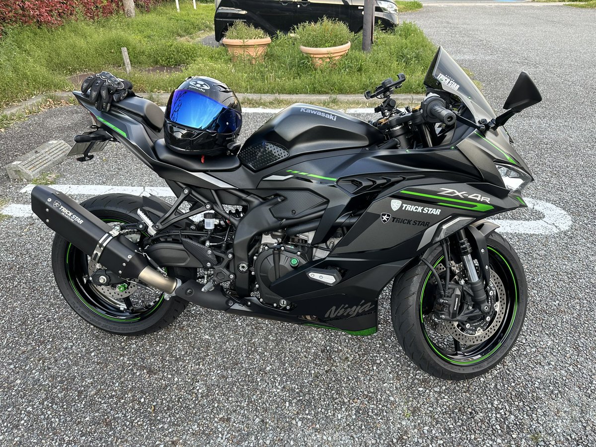 #zx4r #kawasaki #TRICKSTAR