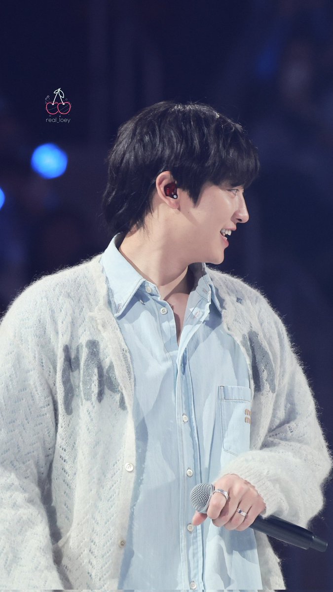 loey_real__pcy's tweet photo. 240414 EXO FANMEETING:ONE 1회차 3
🍒 👑  🩵🩶🤍🖤 좋랑해

#찬열 #박찬열 #Chanyeol https://t.co/WXUK8h2ekW