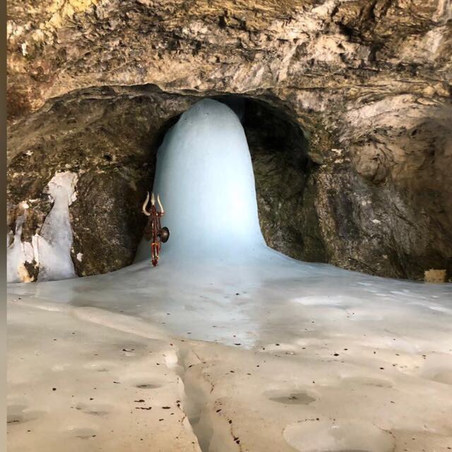 Amarnath Yatra this year will start on 29 June and end on 19 August. Registrations have commenced. If you wish to participate in yatra and have darshan of Baba Barfani, register early 🙏