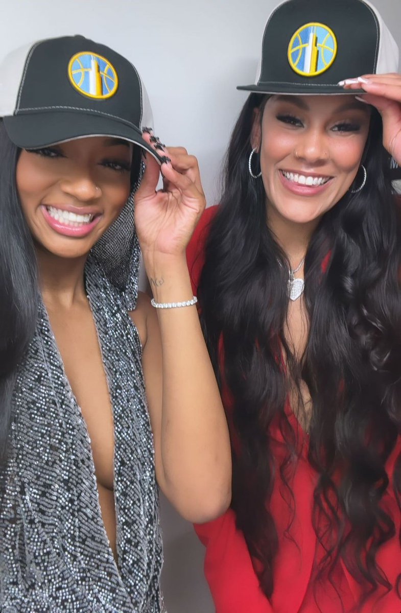 Essa dupla vai ser a pura INSANIDADE! 🔥 😎

<a href="/Kamillascsilva/">Kamilla_Cardoso</a>  🤝 Reese

📸 (via: IG Angel)