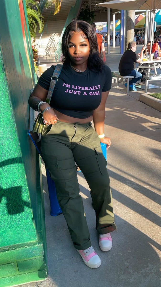 JasTheDon2's tweet photo. Tell these hoes to stay dangerous 'cause nere one of thеy niggas safe 💗 https://t.co/K4kdj1ppJz
