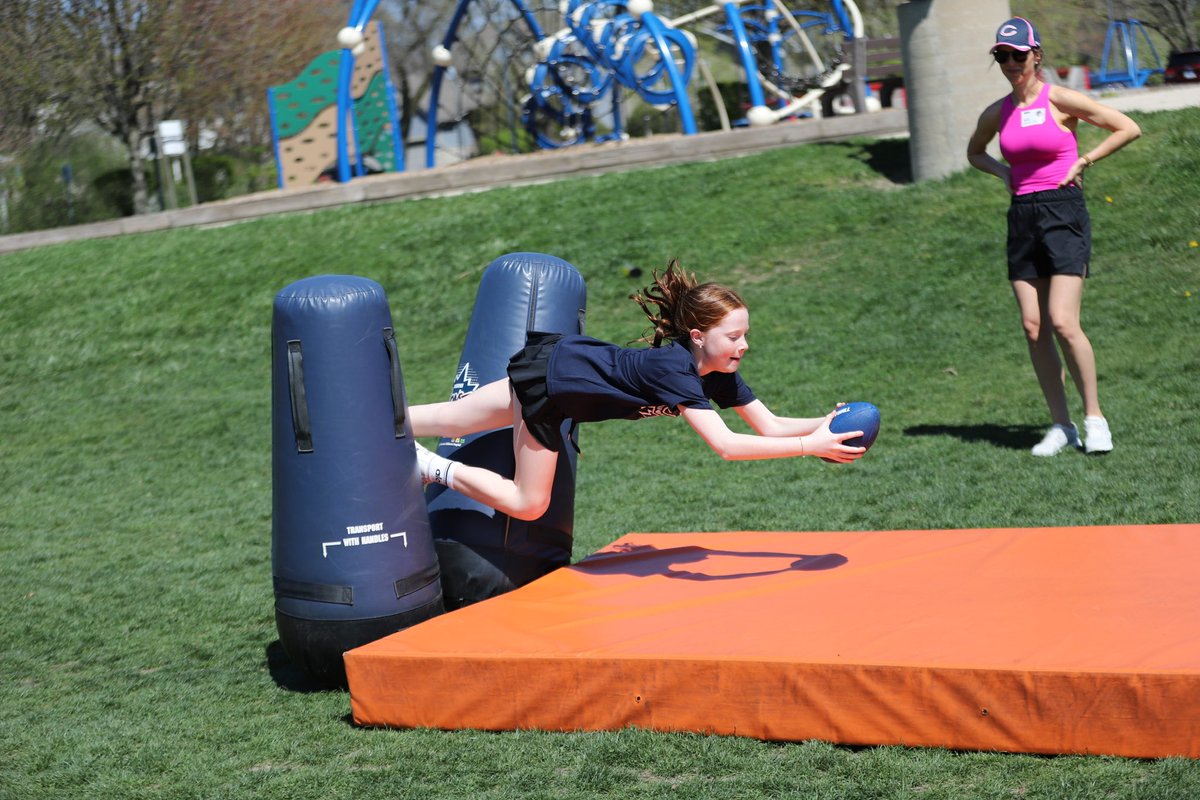 Laura Duffy tweet media