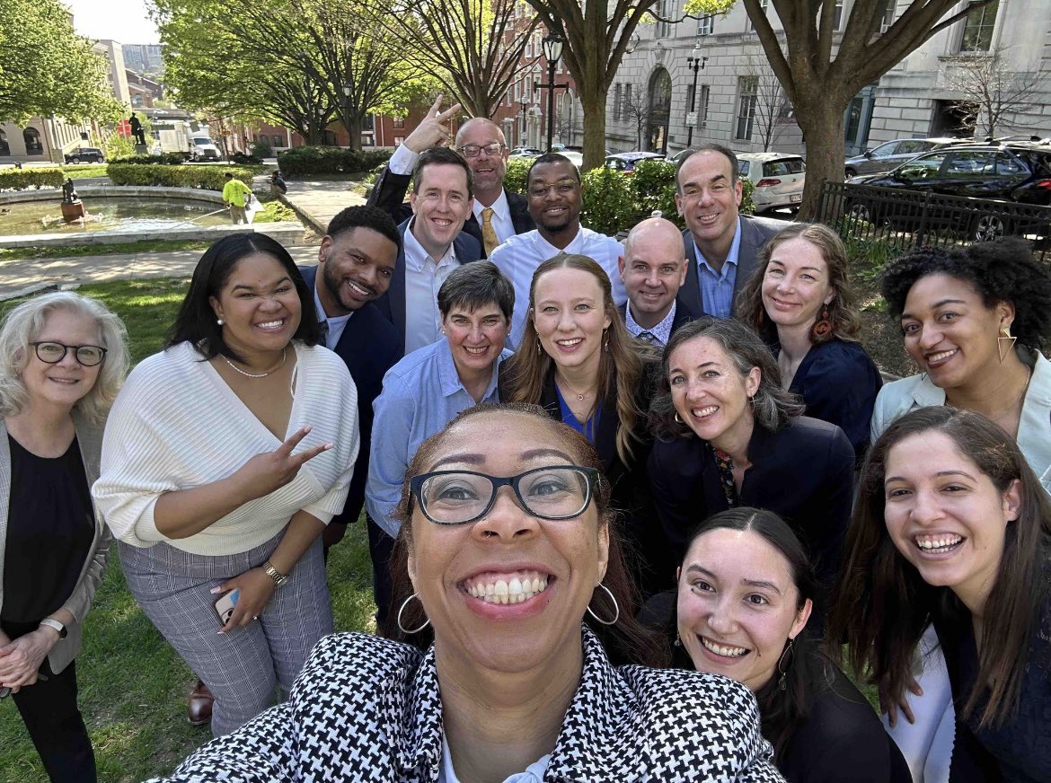 Roger Schulman tweet media