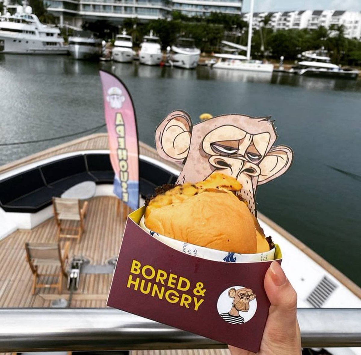 Bored & Hungry closed our lone store in the US and monke jpeg fudders had a field day on it without talking about these: 🍔 @BoredHungryAsia now has 4 stores in Asia (3 in PH, 1 in KR) 🍔 We also did major pop-ups in key Asian markets: SG, HK, & now, Dubai Stay Bored & Hungry