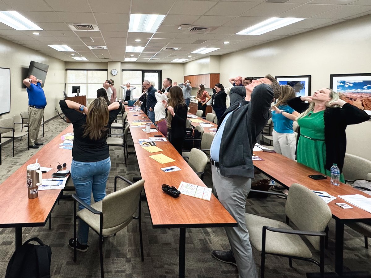 ProActiveAZ's tweet image. Clinic Director Jason Sweet proudly presented for Impact Marana at Northwest Hospital! Impact Marana Healthcare Day is a program dedicated to providing an immersive experience through the dynamic sectors of the Marana community's healthcare industry.
#ImpactMarana #HealthcareDay