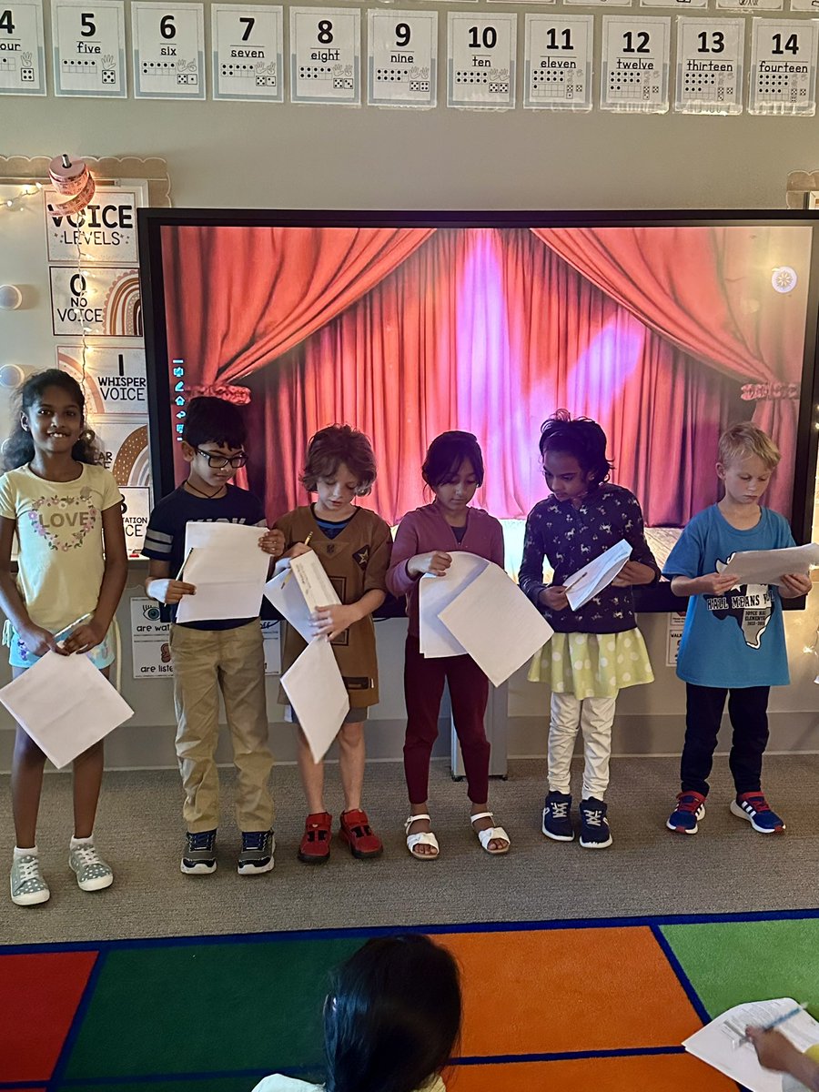 MrsMartuscello's tweet photo. We LOVE some reader’s theater 🎭 @PISDHallElem #hallmeansall #fabulousfirsties https://t.co/SWg8epfhz0