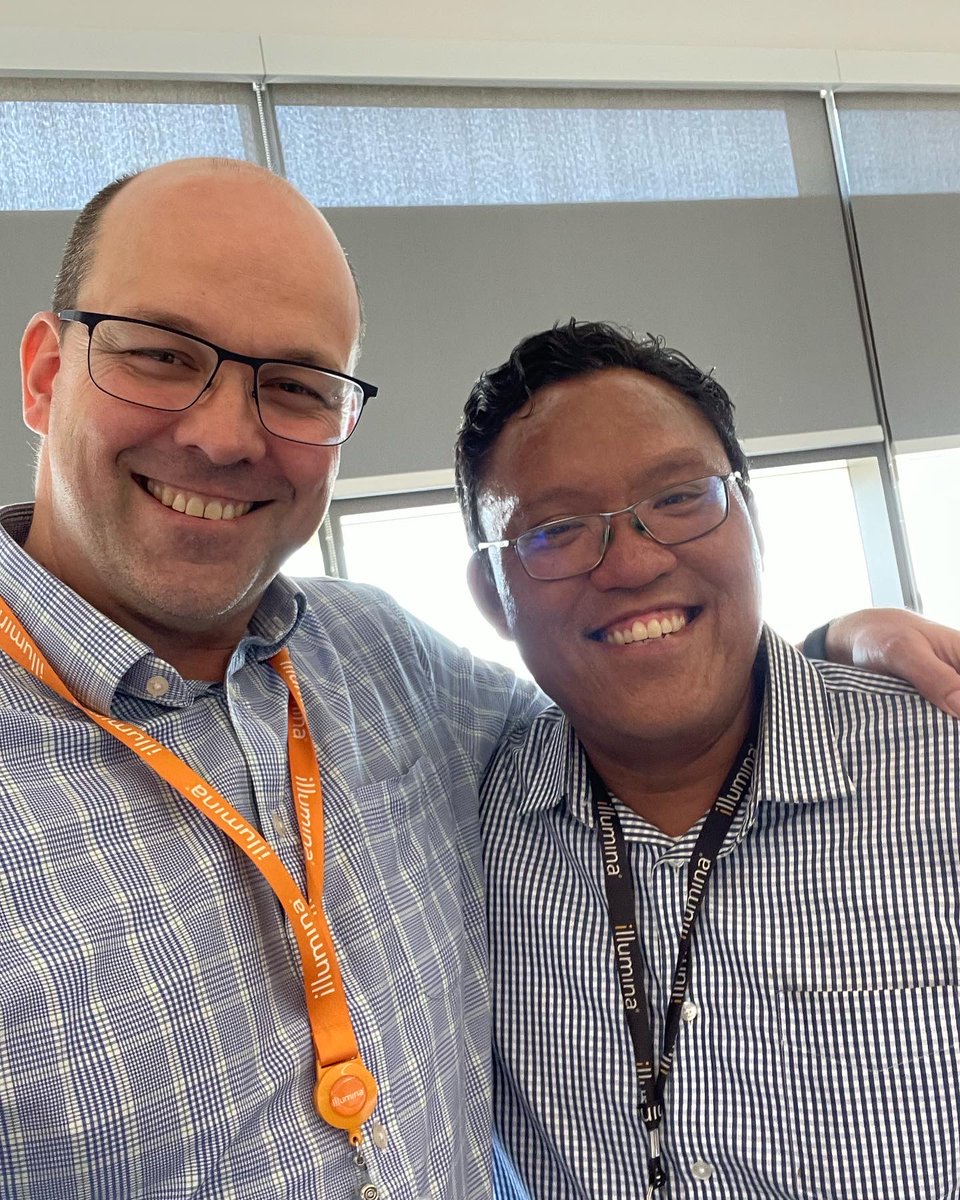 AntoBeck's tweet photo. Officially trained on @illumina Genotyping arrays by seasoned pro @raybos23. Thanks to @mapipuro too! #infinium #arrays https://t.co/pvxK1UIGyi