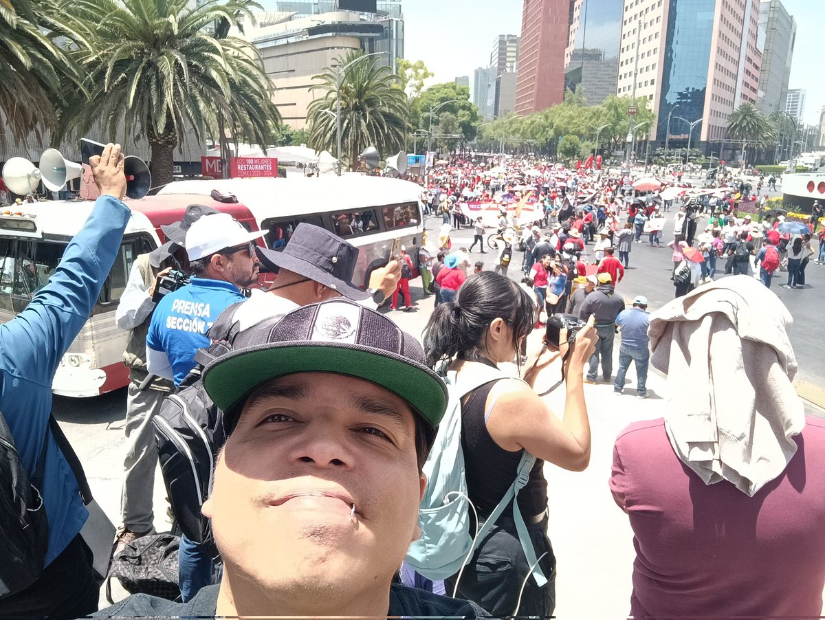 norberto_ss666's tweet photo. ¡Justicia laboral para el magisterio nacional de todos los niveles y todos los sectores!

Hoy desde la marcha convocada por la #CNTE en el marco del paro nacional docente. https://t.co/FAqQo6uUe9