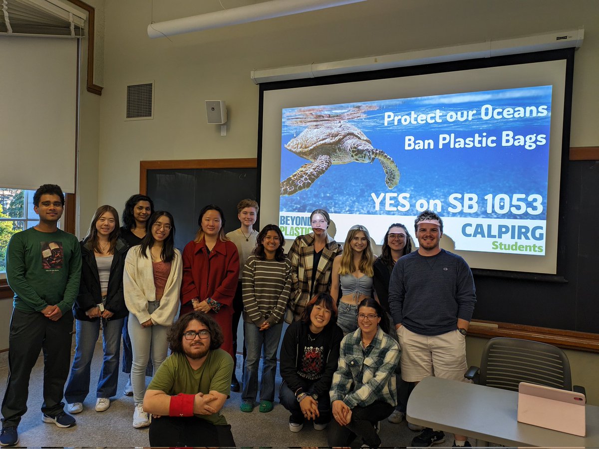 So fun joining @CALPIRGStudent on campus at @UCBerkeley to plan #YouthEarthWeek actions to reduce plastic pollution. Thank you @SenBlakespear for your efforts. We can make our planet a better place for future generations, and ban plastic bags. Yes on  #SB1053! 🌏@NancySkinnerCA