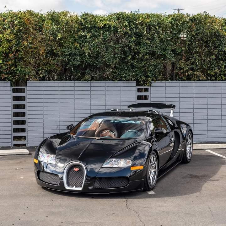Shield_Ferrari's tweet photo. @Bugatti https://t.co/fGRtGZ4cod