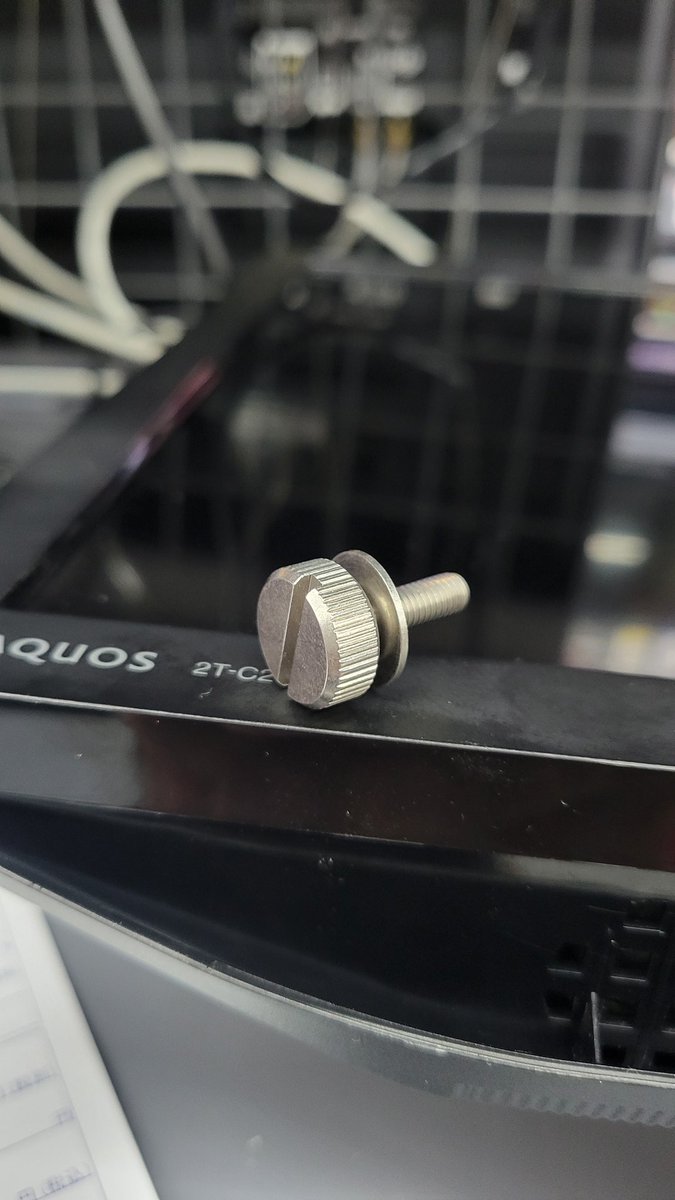 tetsujirooo's tweet photo. シャープ
LC24K40のスタンドネジ
↓↓↓ https://t.co/O3RnHHJ6v0