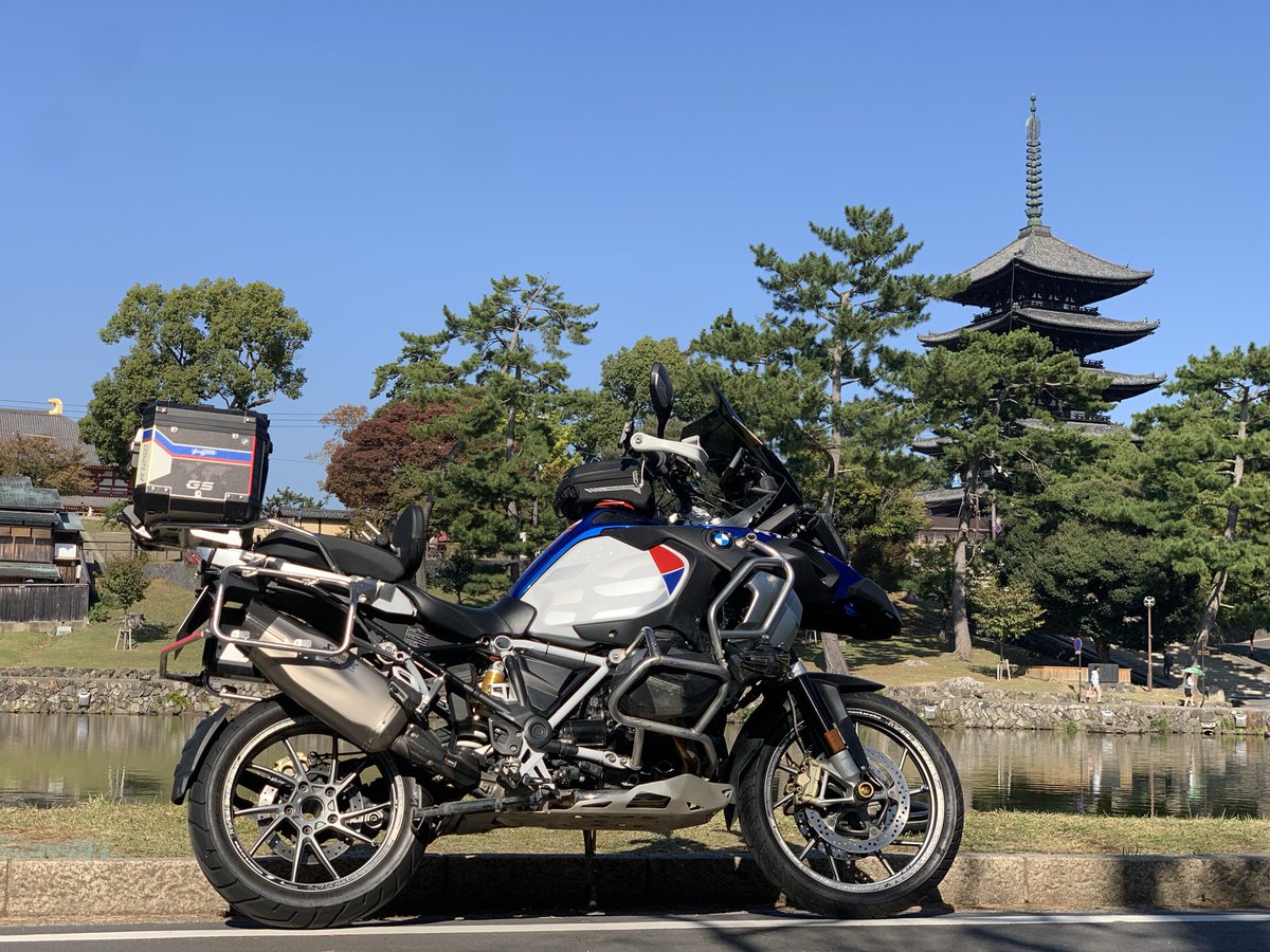 2024

CROSS MISSION &MOTORADA

#四国アドベンチャーラリー＆スポーツラリー
出ようかな。

#G450X
#tmRacing
#R1250GS ADV

さて、どれで出るか。