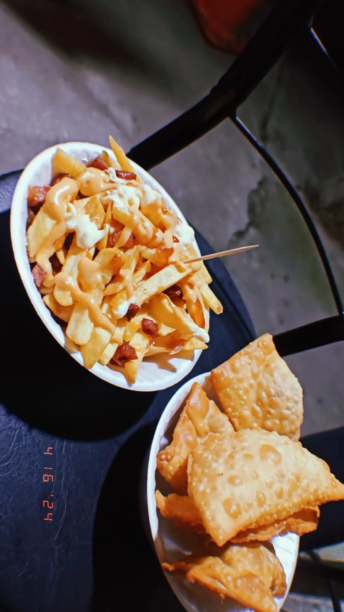 MariaSilva40286's tweet photo. Vem conhecer nossa batata 🍟 
E nosso pastéis. https://t.co/4HLF9ZaU75