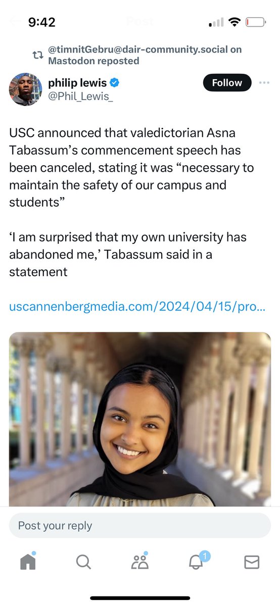 DEACTIVATED tweet media