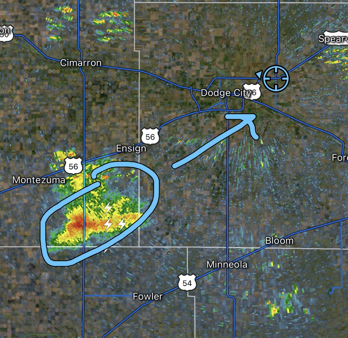 We have supercell initiation underway southwest of Dodge City, KS! Live stream from the Dominator 3 in nocturnal #tornado intercept mode NOW youtube.com/live/6hbqlYwH7…