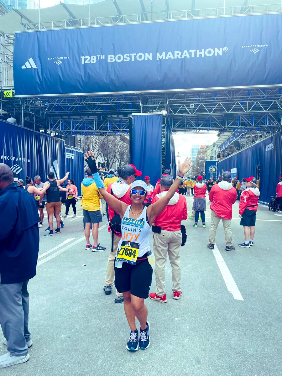 It wasn’t pretty but officially a marathoner and what an incredible experience you gave @bostonmarathon @colinjoyproject 💙💛💙 🧡🤍💚 memories of a lifetime running with @DrAmyComander also from @MGHCancerCenter #BostonStrong #ColinStrong