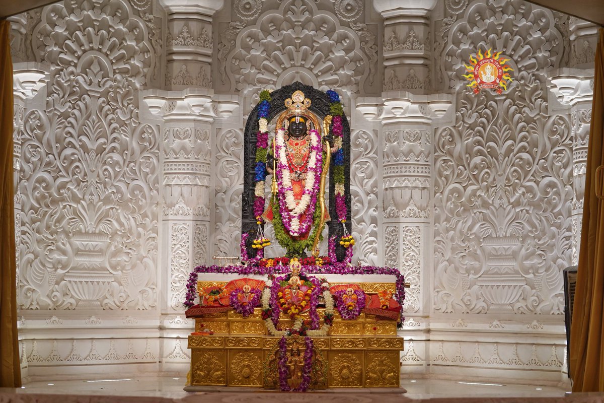 ShriRamTeerth's tweet photo. भगवान श्री रामलला सरकार के अलौकिक दर्शन - चैत्र शुक्ल अष्टमी, विक्रमी संवत २०८१

Divya Darshans of Bhagwan Shri Ramlalla Sarkar - Chaitra Shukla Ashtami, Vikrami Sanvat 2081 https://t.co/DPnguyZcXL