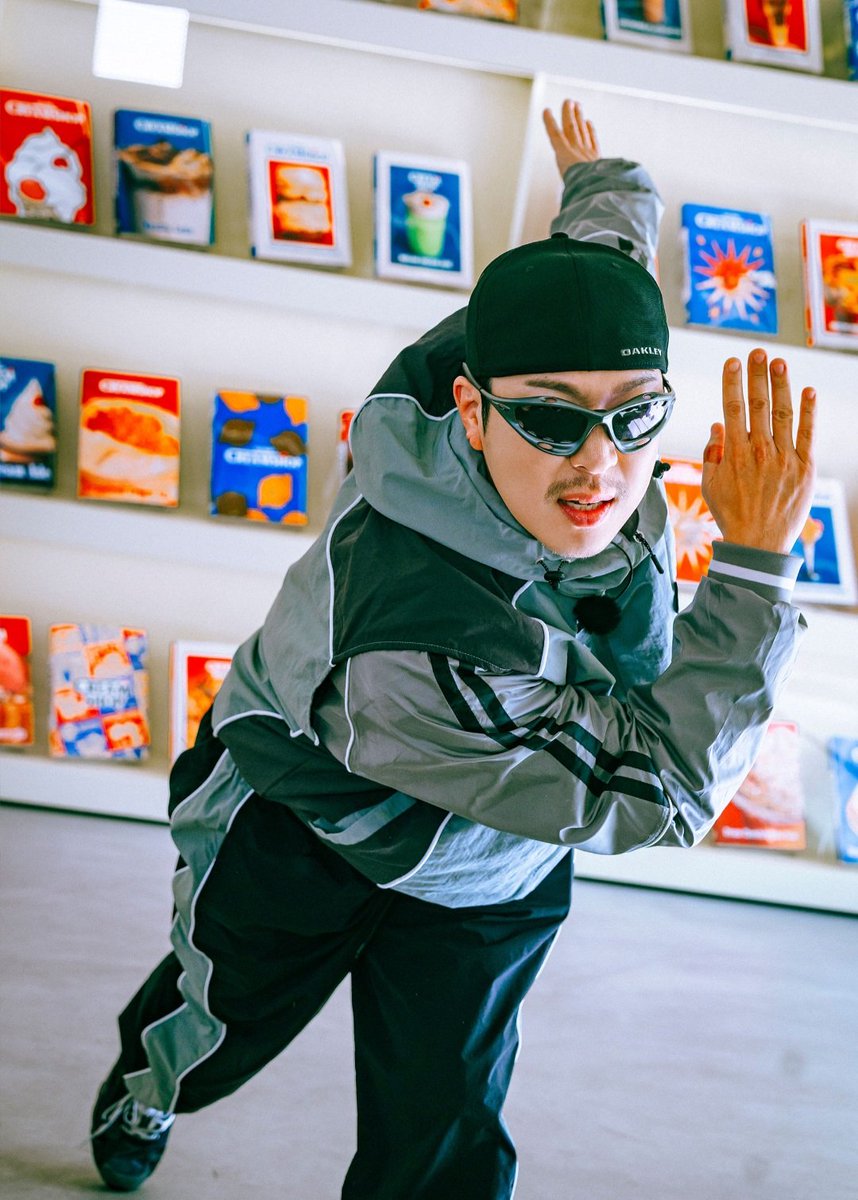 [PICS] #RunningMan #런닝맨 Epi 698 -  #하하 #하동훈 #HaHa #HaDonghoon (1)
(📸: SBS Running Man)