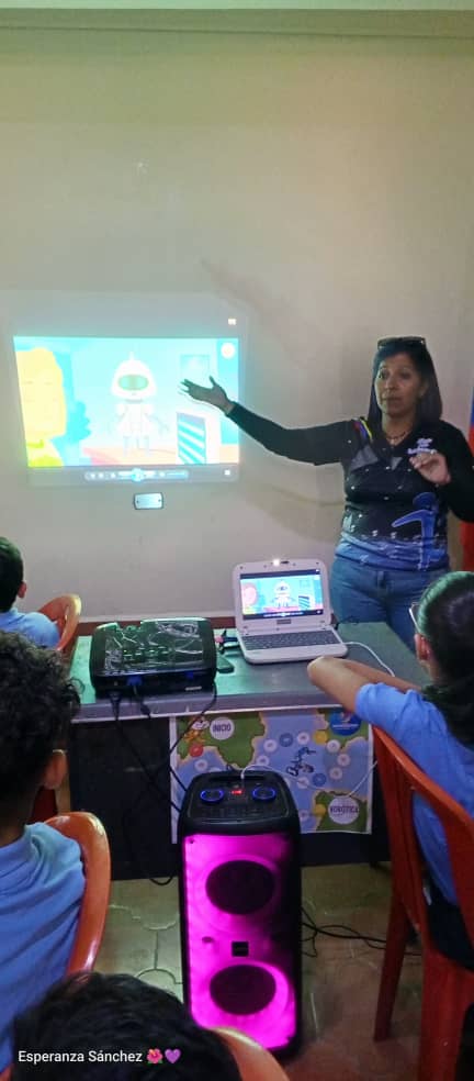 Una exitosa jornada de #CienciaParaLaVida en la U E Maria Angelica Lusinchi de la comunidad Jose Félix Ribas, con taller de robótica educativa y Programación en Scratch ¡Infocentro en el mes de Abril, mes de la programación! <a href="/INFOCENTROLARA1/">Infocentros Lara</a> seguimos en Vanguardia
<a href="/Gabrielasjr/">Gabriela Jiménez</a>