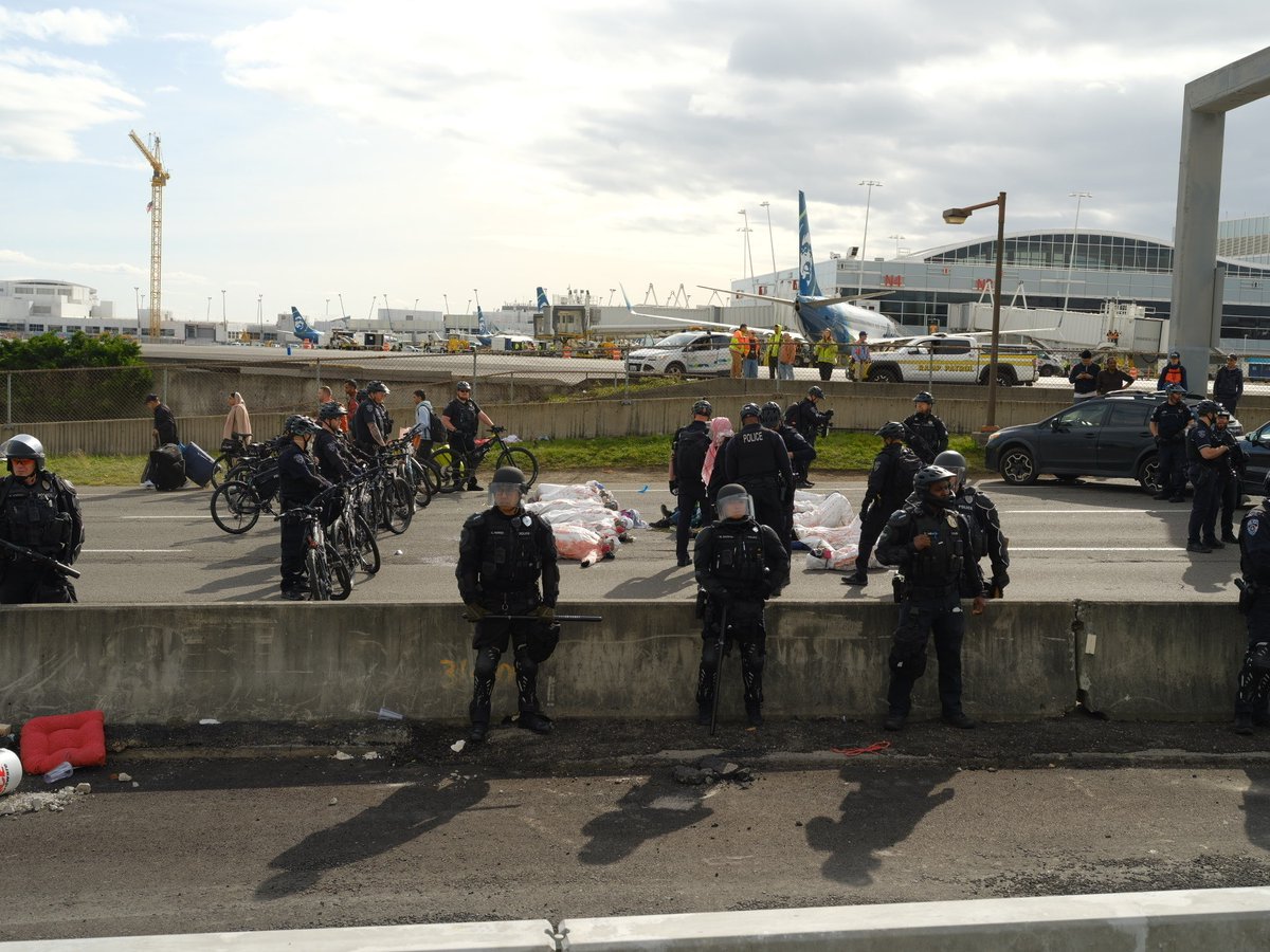 43 arrested as part of Seattle’s action, which blocked the roadway into SeaTac airport, plugging it up for over 3 hours